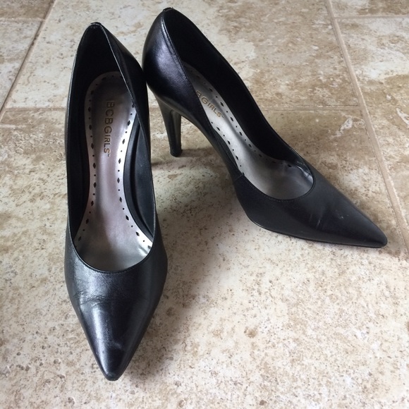 Bcbgirls black pump Clearance